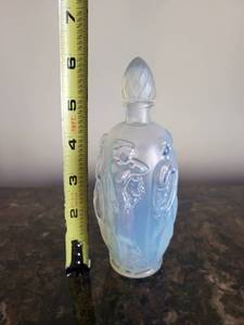 lot 61 image: Sabino Art Glass Perfume Bottle