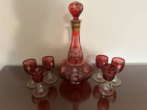 lot 137 image: Vintage Red Glass Decanter Set