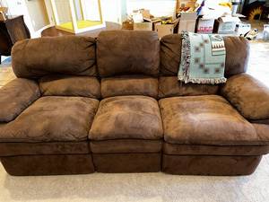lot 3 image: Brown Microfiber Reclining Sofa