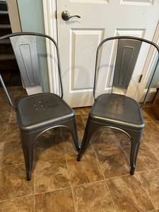 lot 39 image: Set of 2 Industrial Metal Dining Chairs
