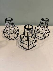 lot 199 image: Patriot Lighting Industrial Cage Set