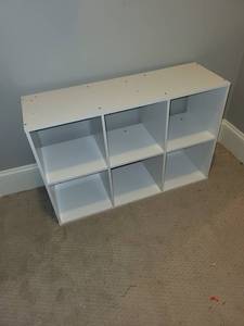 lot 221 image: White Multi-Compartment Shelf 36x12x24