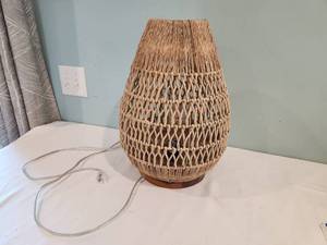 lot 56 image: Woven Natural Table Lamp