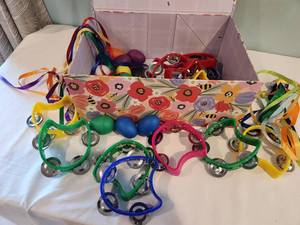 lot 59 image: Colorful Musical Instrument Set