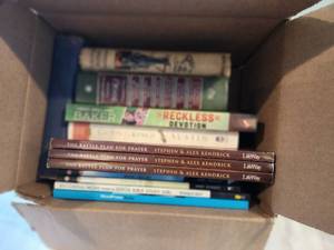 lot 71 image: Variety Book Collection Classics & Prayer