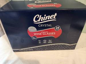 lot 115 image: Chinet Crystal 24 Stemless Wine Glasses