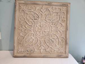 lot 149 image: Vintage Floral Wall Panel Dcor