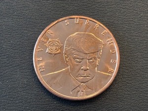 1 Ounce .999 Fine Copper Round Trump