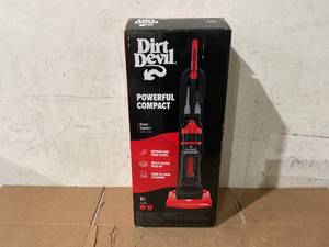 lot 233 image: Dirt Devil Multi-Surface Extended Reach Bagless Upright Vacuum Cleaner