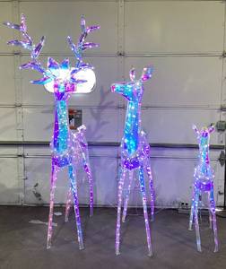 lot 642 image: 3PCS Members Mark Pre-Lit Prismatic Deer Family
