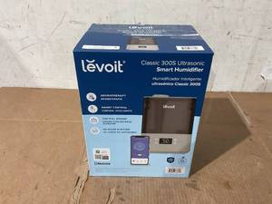 lot 280 image: Levoit Classic 300s Ultrasonic Smart Humidifier