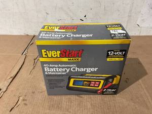 lot 292 image: EverStart Maxx 40 Amp Battery Charger and Maintainer (BC40BE)