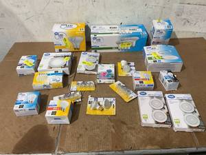 lot 306 image: LOT OF Great Value Light Bulbs