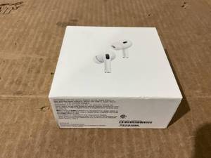 lot 321 image: Apple AirPods Pro 2