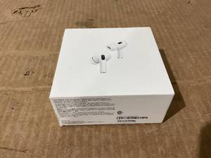 lot 322 image: Apple AirPods Pro 2