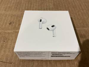 lot 341 image: Apple AirPods (3rd Generation)