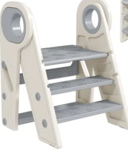 lot 441 image: Caveen Baby Step Stool Model c-tw-pp