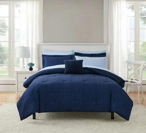 lot 551 image: 10PCS Full Size Mainstays Navy Bed in a Bag Comforter Set with Sheets