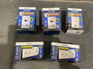 lot 193 image: LOT OF 5 Kidde CO Alarm