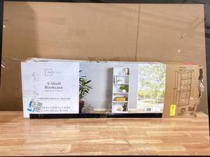 lot 575 image: Mainstays 5-Shelf Bookcase with Adjustable Shelves