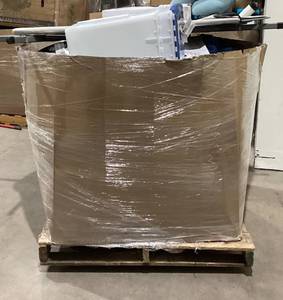lot 911 image: Wholesale Pallet of Miscellaneous Items