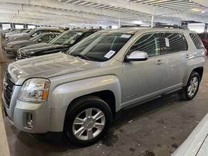 2013 GMC Terrain SLE-2 AWD...LOW  MILES