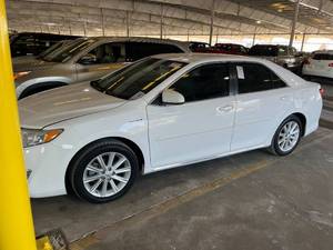 2012 Toyota Camry Hybrid XLE