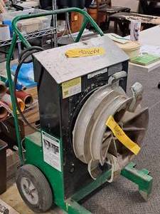 lot 9 image: Greenlee Speed Bender 555