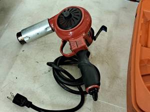 lot 36 image: MHT Products Model 750 Heat Gun