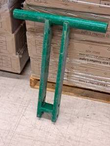 lot 58 image: Handle