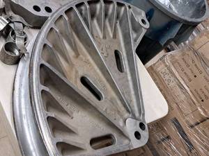 lot 75 image: Greenlee 881 4 One Shot Bending Shoe