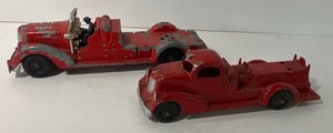 lot 38 image: Hubley 1940s Toy Fire Trucks Lot of 2