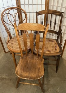 lot 75 image: Lot of 3 Vintage Wood Chairs Petite