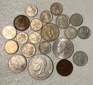 lot 115 image: Norway Currency Lot of 21 Coins