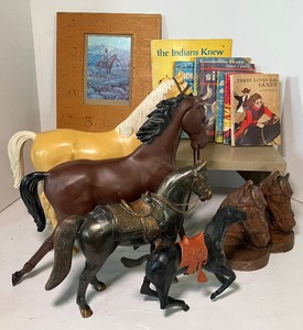 lot 143 image: Vintage Louis Marx Johnny West Thunderbolt Horses, Western Books, Bookends