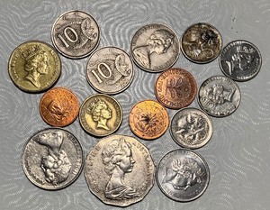 lot 148 image: Australian Currency 15 Piece Lot