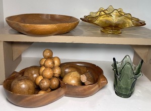 lot 181 image: Viking Double Crimped Folded Amber Glass Flat Candy Dish Bowl, Fenton Handkerchief Vase, Wood Decor MCM