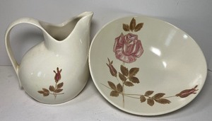 lot 184 image: Red Wing Pottery Red Wing Rose Pattern Pitcher and Bowl