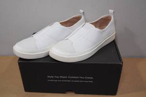 Vionic Zinah Slip-On White Leather Shoes -Size 8