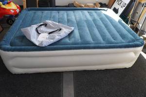 Vosser Queen Air Mattress