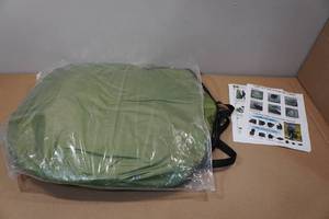 Foldable Pop-Up Privacy Tent