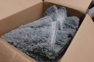 Plush Faux Fur Area Rug 5x8