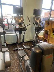 Life Fitness 95x Elevation Inspire Commercial Cross Trainer