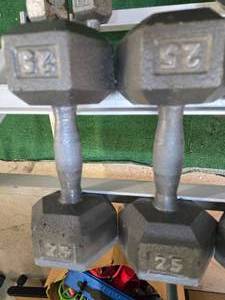 lot 14 image: Lot of a Pair 25LB Metal Dumbbells