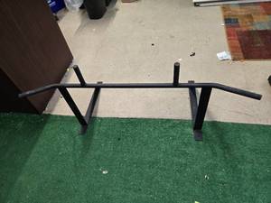 lot 22 image: Wall-Mount Pull-Up Bar (used)
