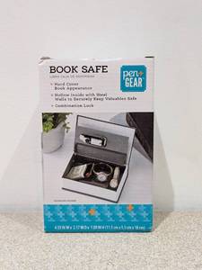 lot 19 image: BRAND NEW PENGEAR BOOK SAFE