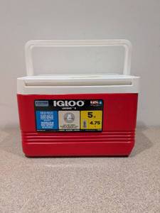 lot 94 image: BRAND NEW 5QT. IGLOO LEGEND