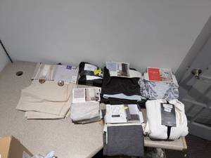 lot 116 image: BOX OF BRAND NEW ASSORTED CURTAINS
