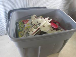 (F-1) Tote Full of Kids Toys and Bo...