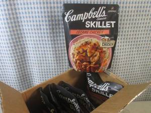 (C-1) 6 Pouches of Campbells Sauce...